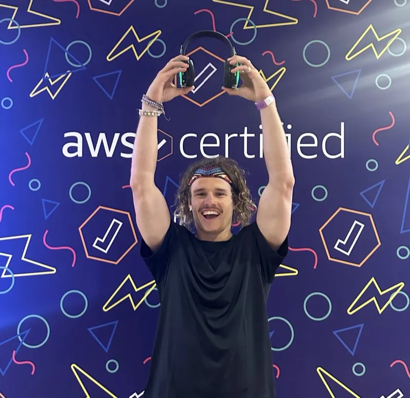 Silent disco rental company icon